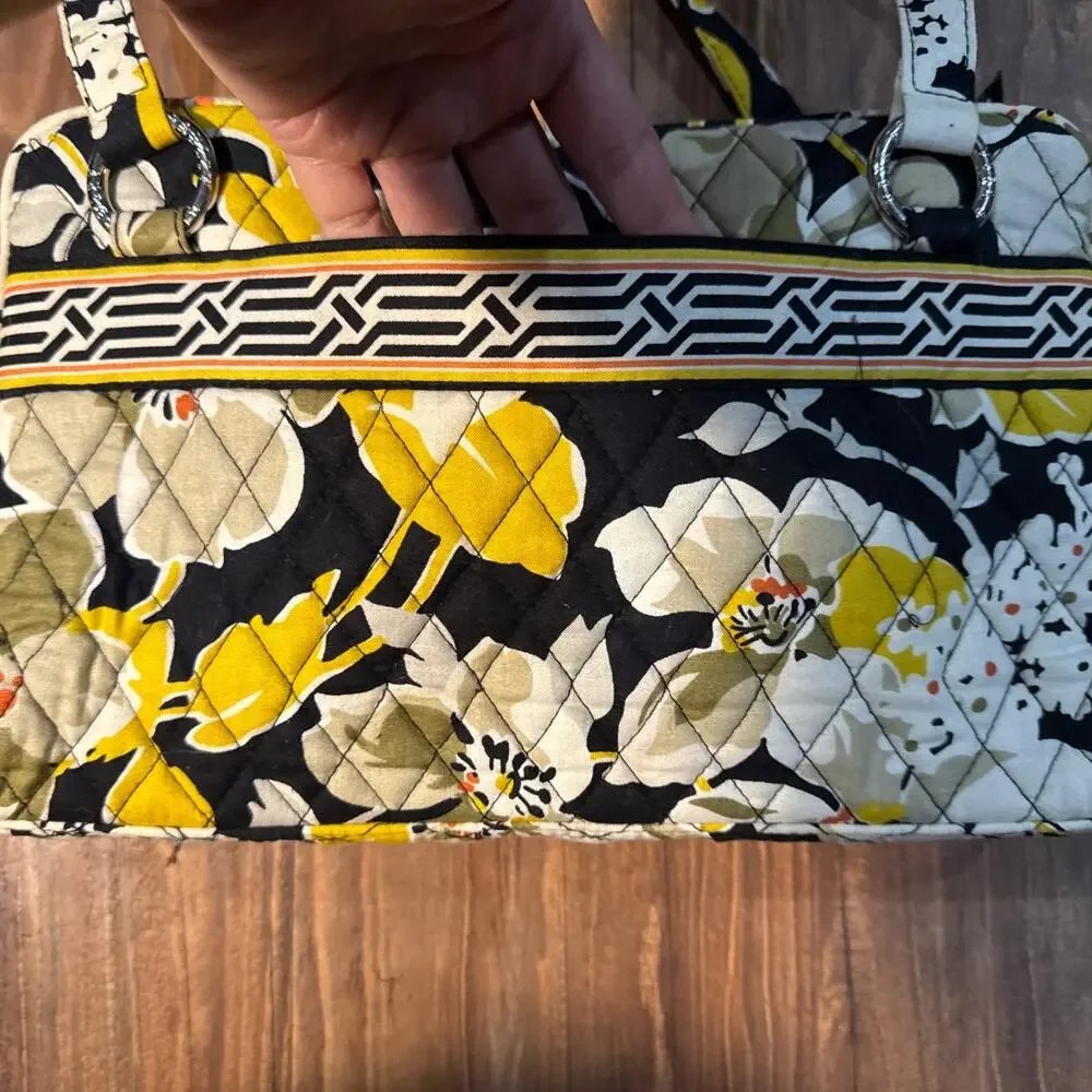 Vera Bradley Dogwood Handbag Purse Yellow And Black‎ Floral Pattern